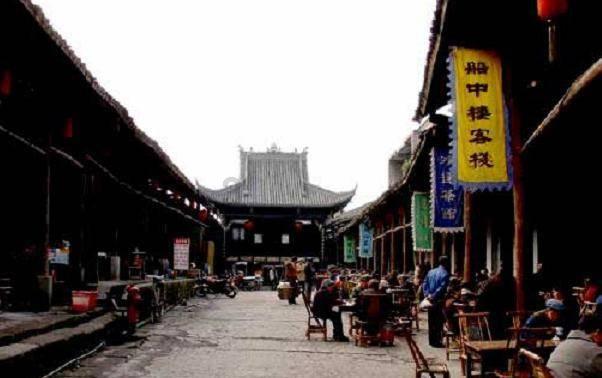 逃离违建房屋2